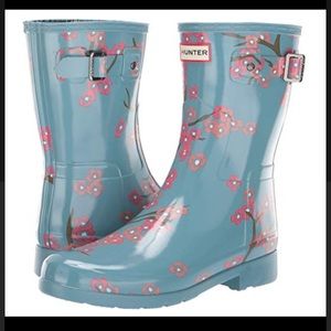 Refined Hunter Blossom Print Short Womans Boots